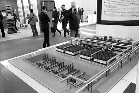 天津膜天膜生產(chǎn)設(shè)備模型亮相京城，展示前沿技術(shù)開發(fā)成果